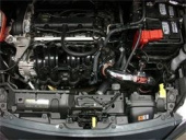 SP9015BLK-1783 Ford Fiesta 1.6L 4 Cyl. 11-13 Svart CAI Kalluftsintag Luftfilterkit Injen (2)